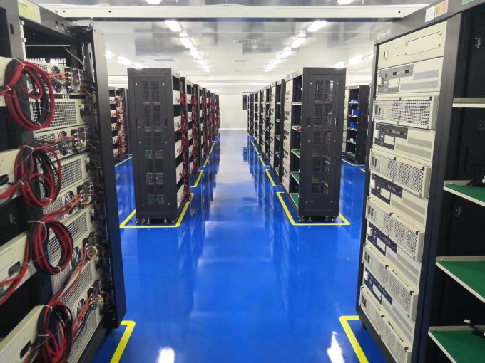 Μεγάλης χωρητικότητας μονάδα μπαταρίας / σύστημα δοκιμής συσκευασίας μηχανή δοκιμής ελέγχου ποιότητας μπαταρίας 4